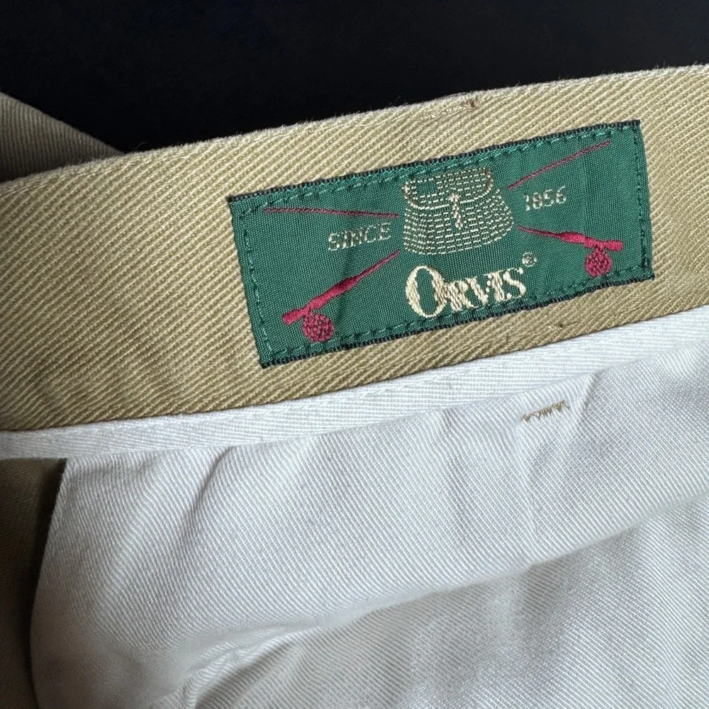 Orvis Chino Pants Mens 42x31 Khaki Solid Flat Front Cuffed Cotton Twill Outdoor